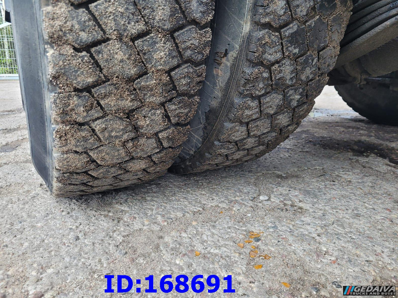 Camión multibasculante VOLVO FH12 380HP 6x2 10tyre Hook Tipper
