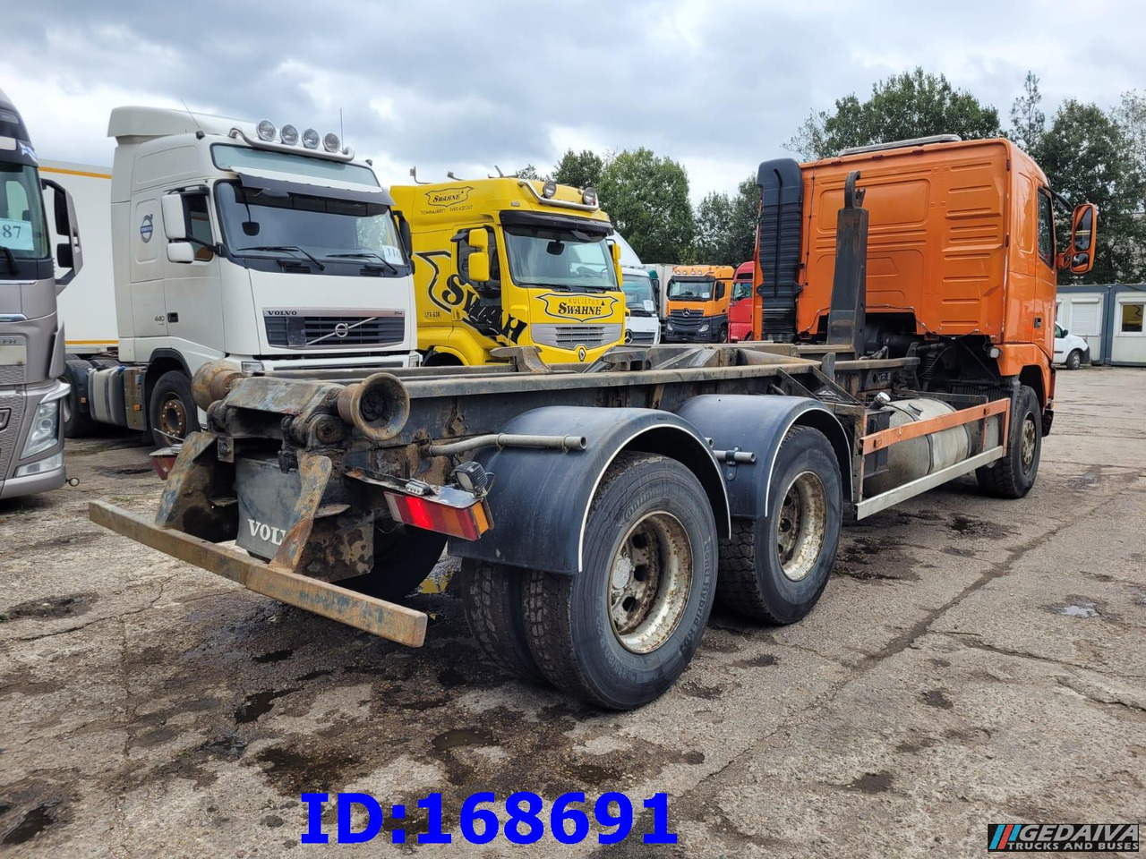 Camión multibasculante VOLVO FH12 380HP 6x2 10tyre Hook Tipper