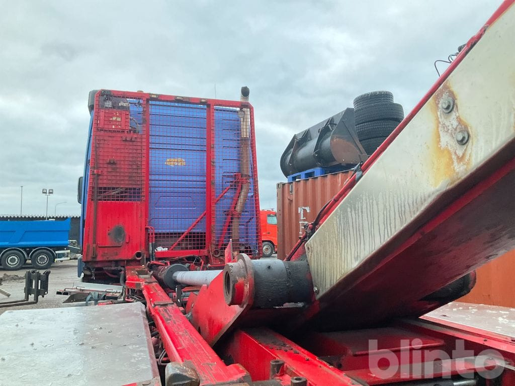 Camión multibasculante VOLVO FH12 6X2