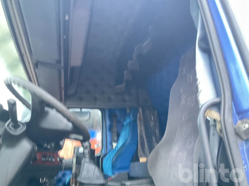 Camión multibasculante VOLVO FH12 6X2