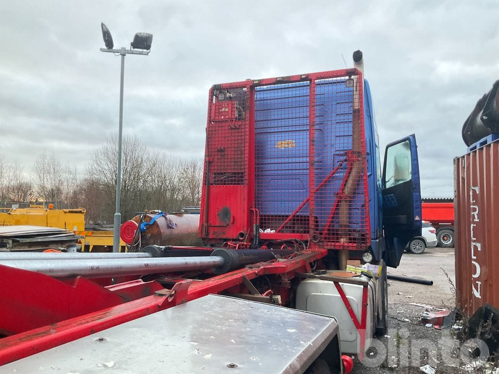 Camión multibasculante VOLVO FH12 6X2