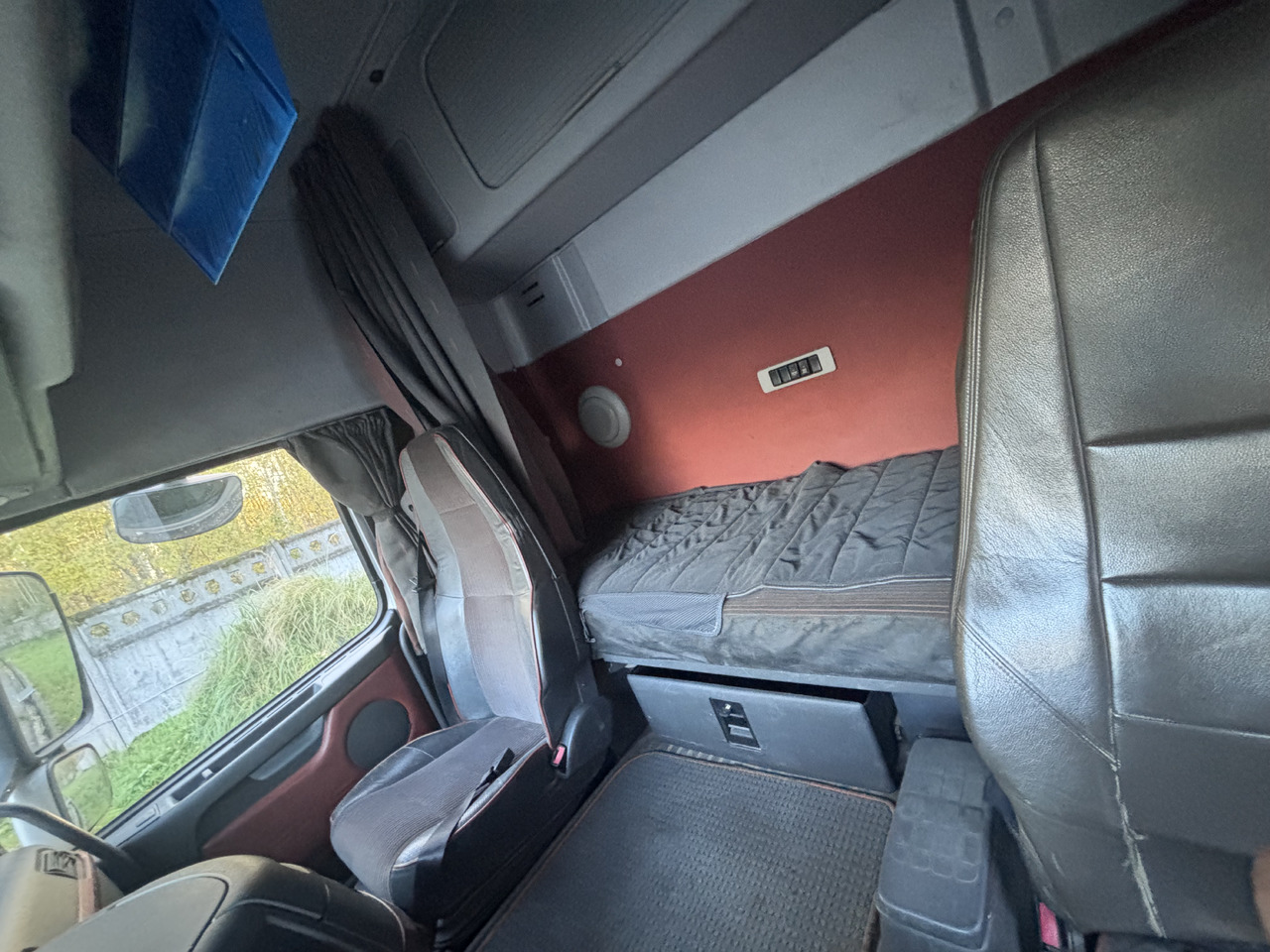 Camión multibasculante VOLVO FH16 - 580