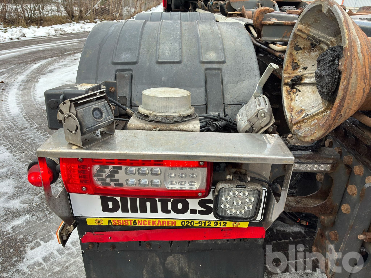 Camión multibasculante VOLVO FH16 750
