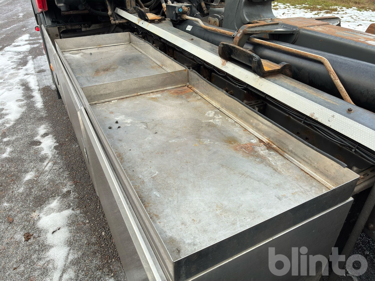 Camión multibasculante VOLVO FH16 750