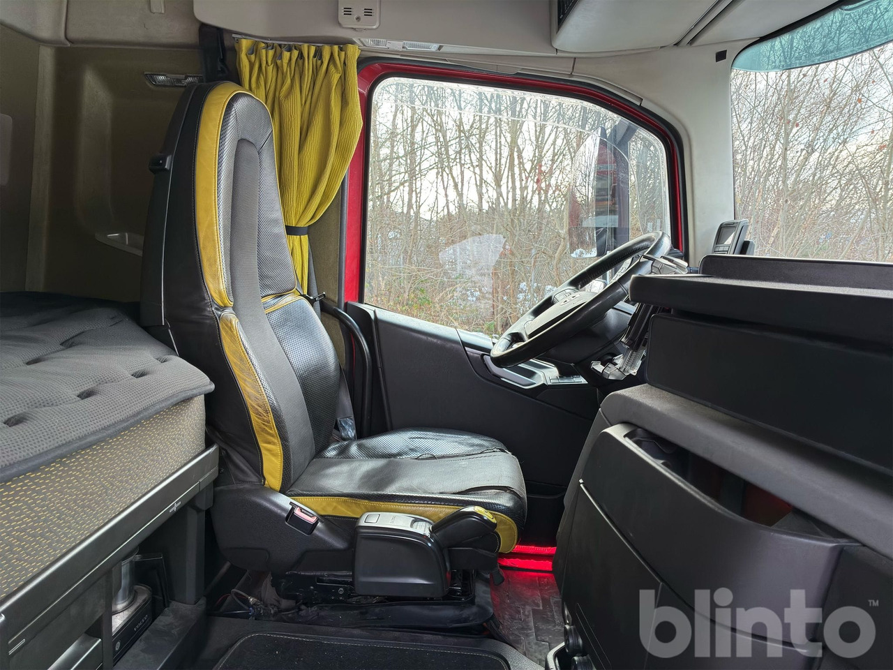 Camión multibasculante VOLVO FH16 750