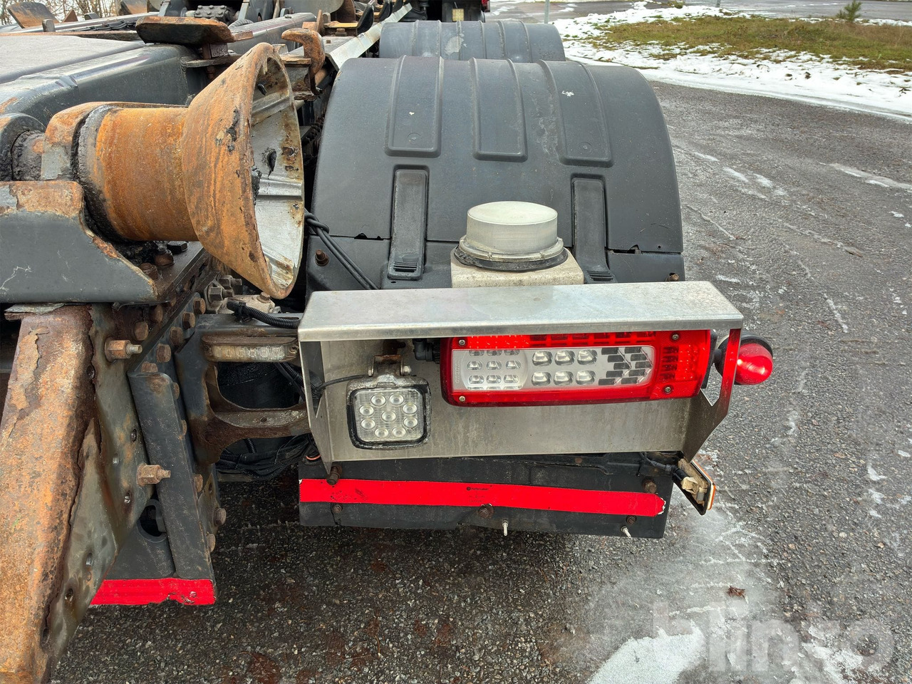 Camión multibasculante VOLVO FH16 750