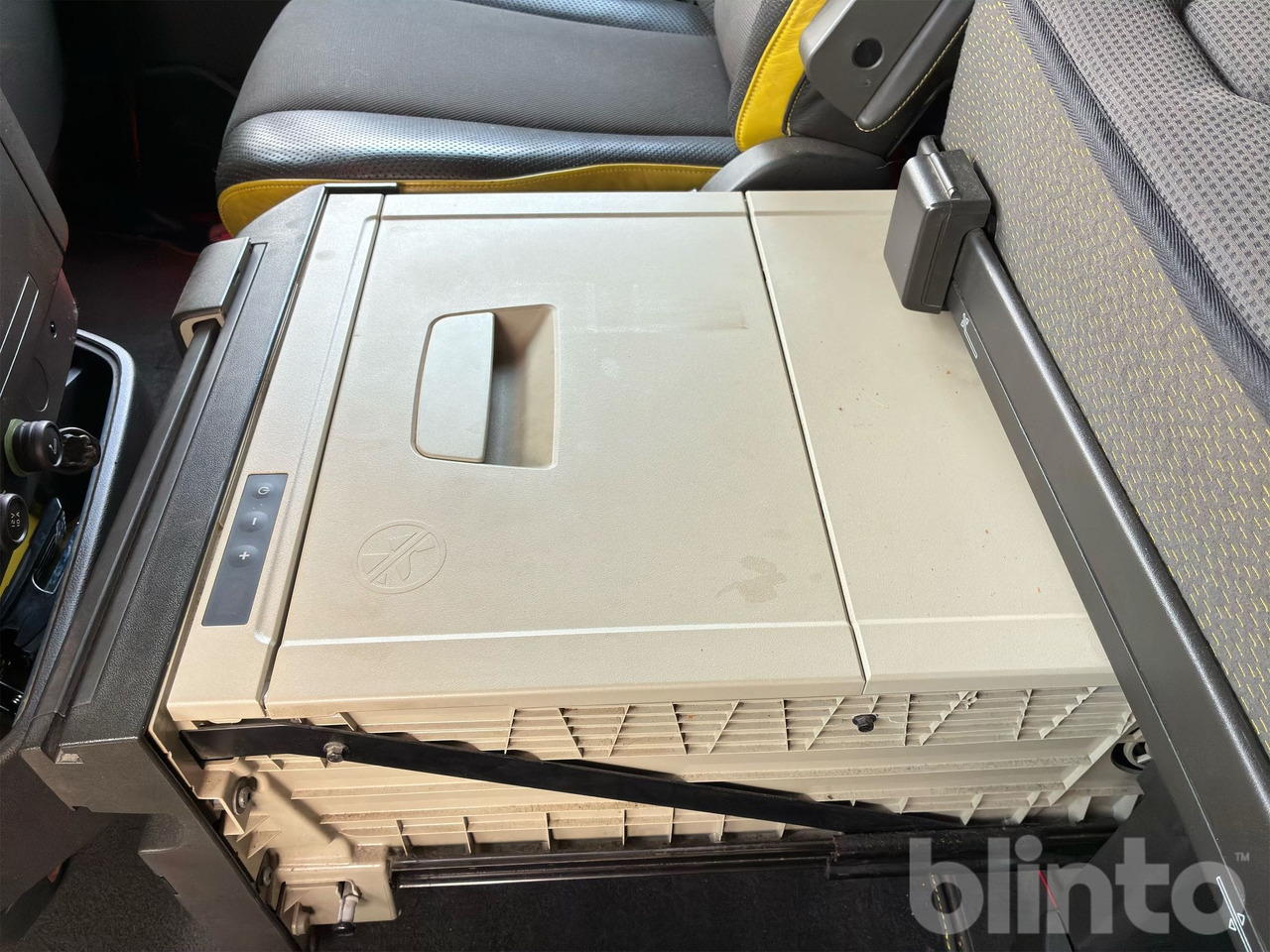 Camión multibasculante VOLVO FH16 750