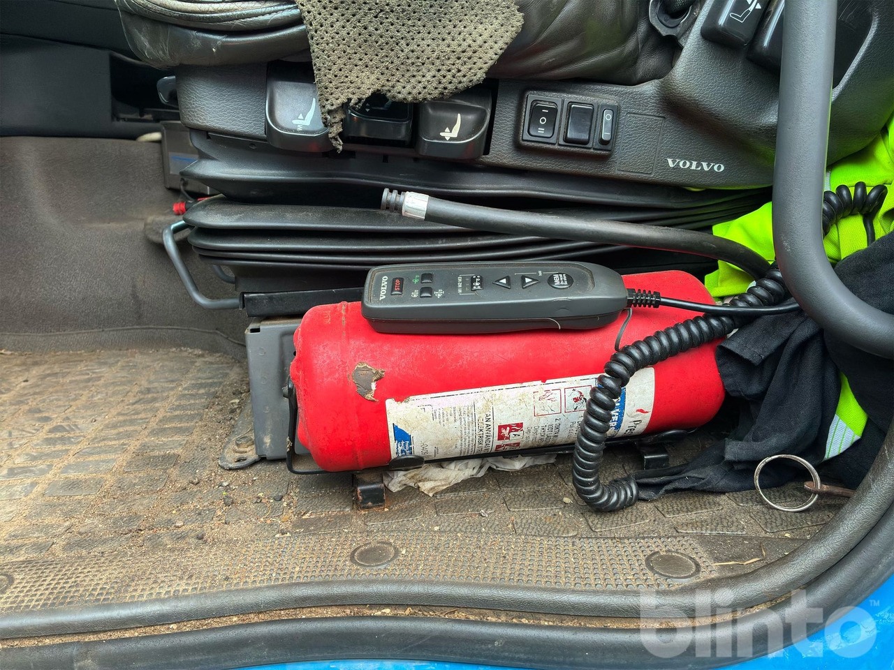 Camión multibasculante VOLVO FH 420 6*2