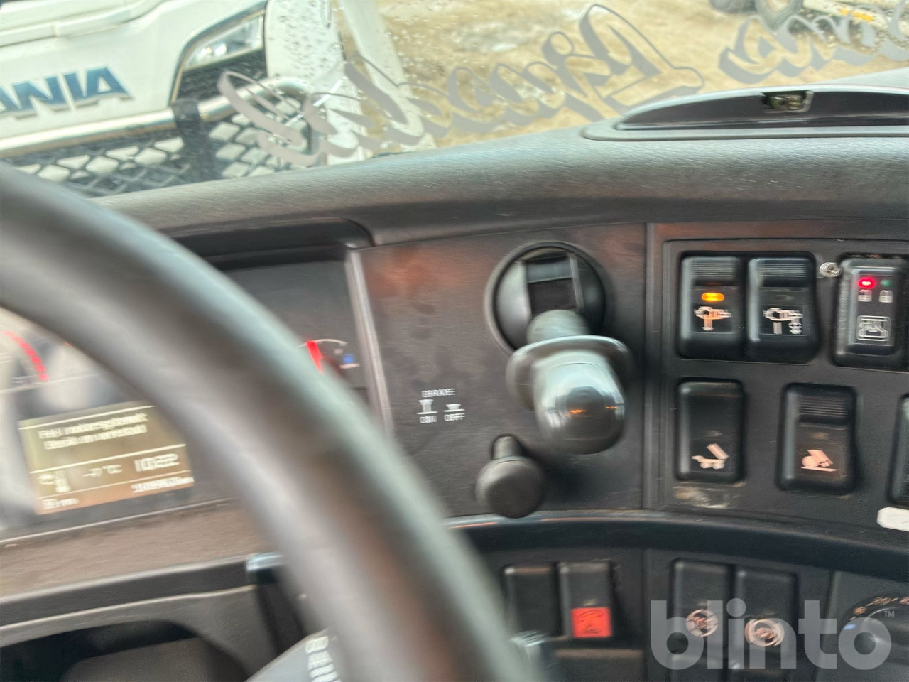 Camión multibasculante VOLVO FH 420 6*2