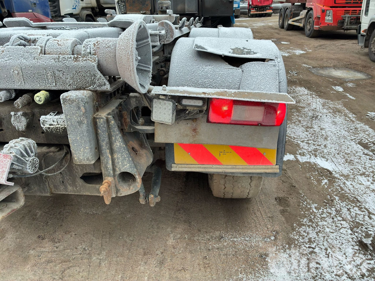 Camión multibasculante VOLVO FH 420 6*2