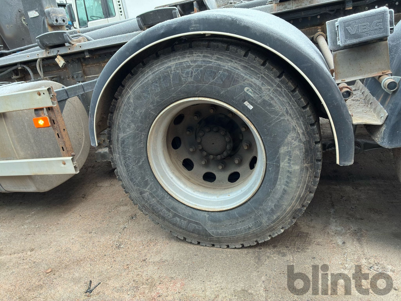 Camión multibasculante VOLVO FH 420 6*2