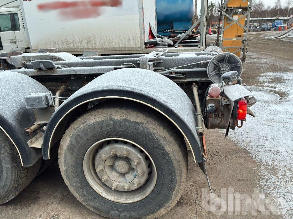 Camión multibasculante VOLVO FH 420 6*2