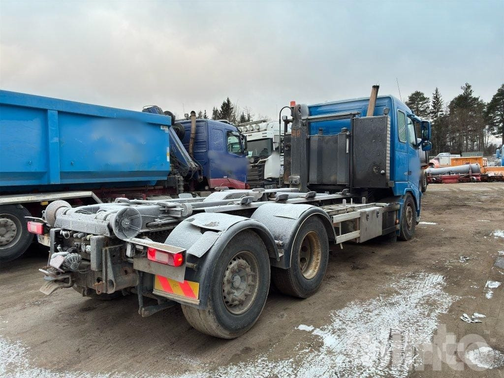Camión multibasculante VOLVO FH 420 6*2