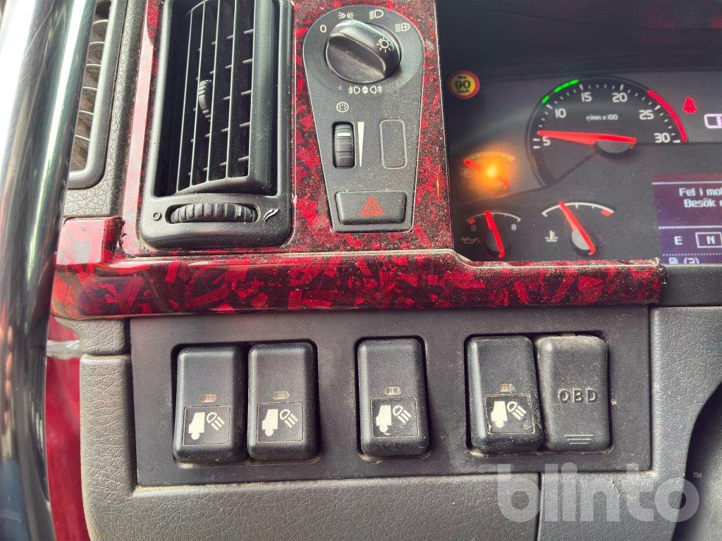 Camión multibasculante VOLVO FH 8*4