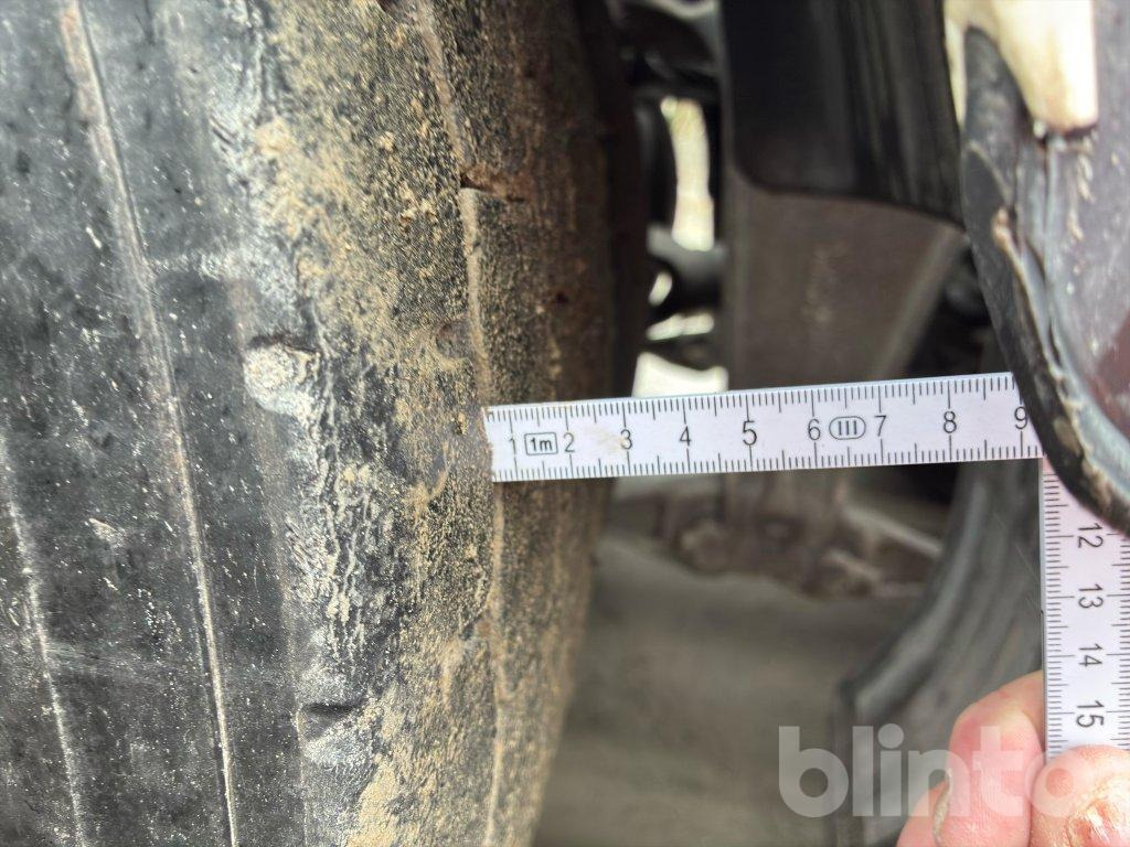 Camión multibasculante VOLVO FH 8*4