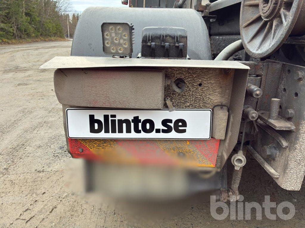 Camión multibasculante VOLVO FH 8*4