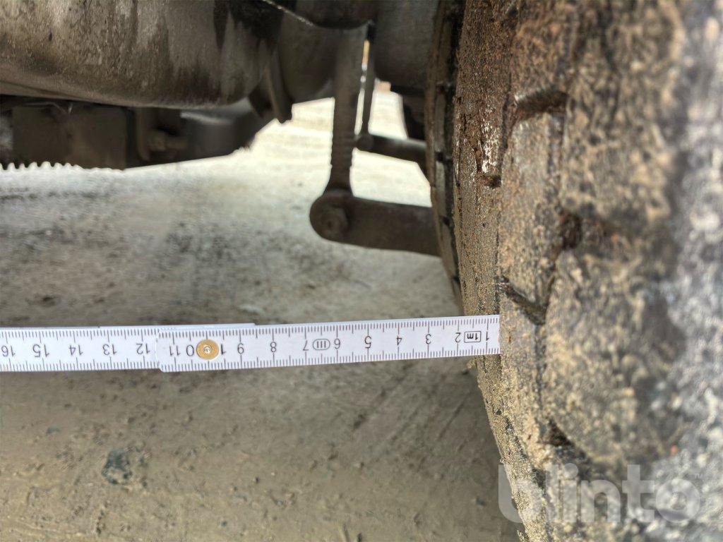 Camión multibasculante VOLVO FH 8*4