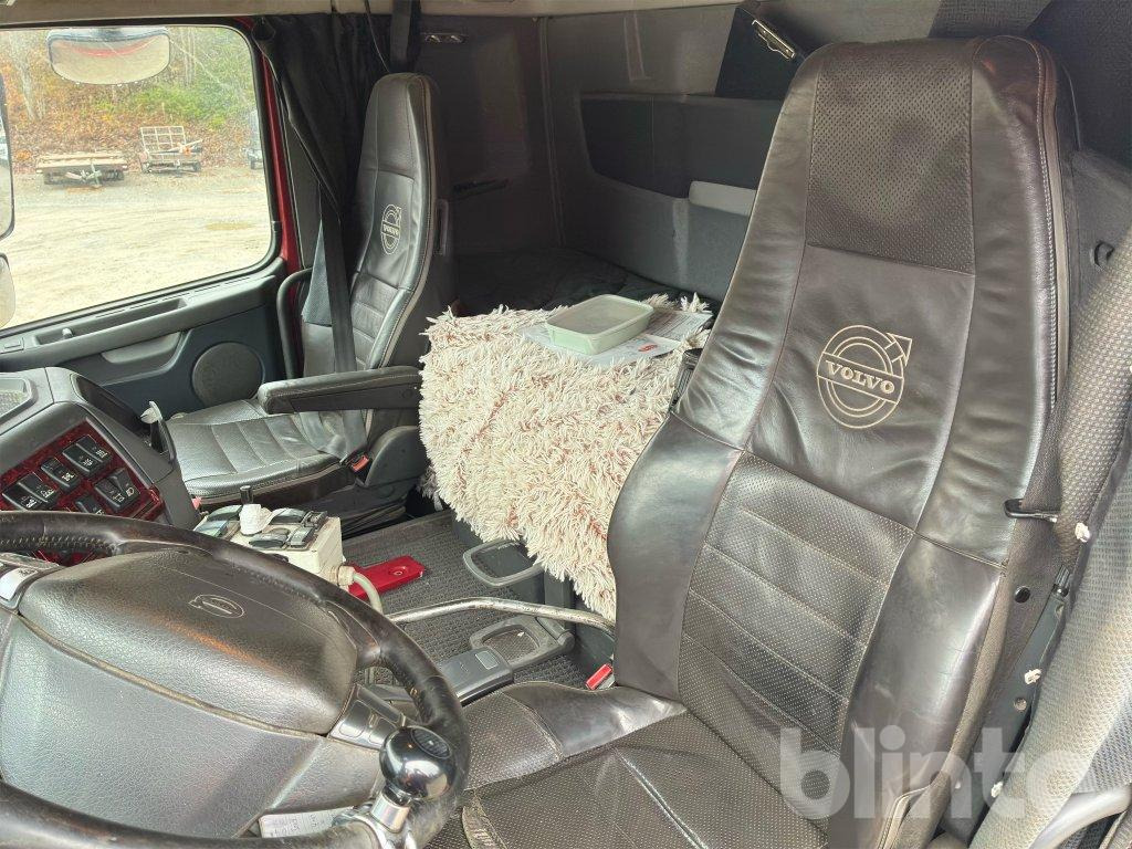 Camión multibasculante VOLVO FH 8*4