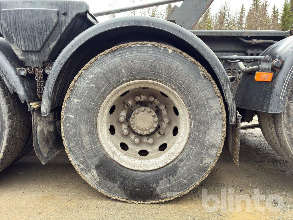 Camión multibasculante VOLVO FH 8*4