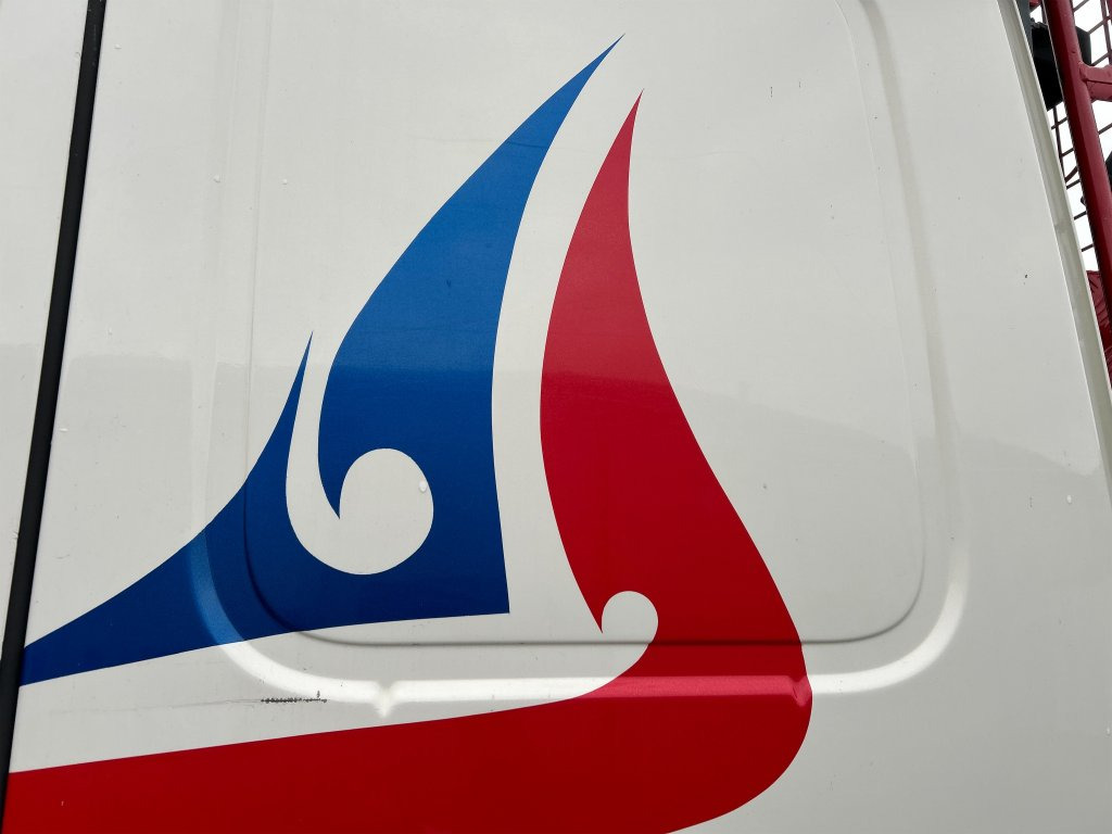 Camión multibasculante VOLVO FM 400 6X2