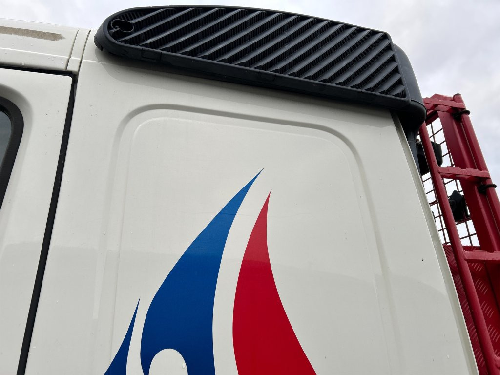 Camión multibasculante VOLVO FM 400 6X2