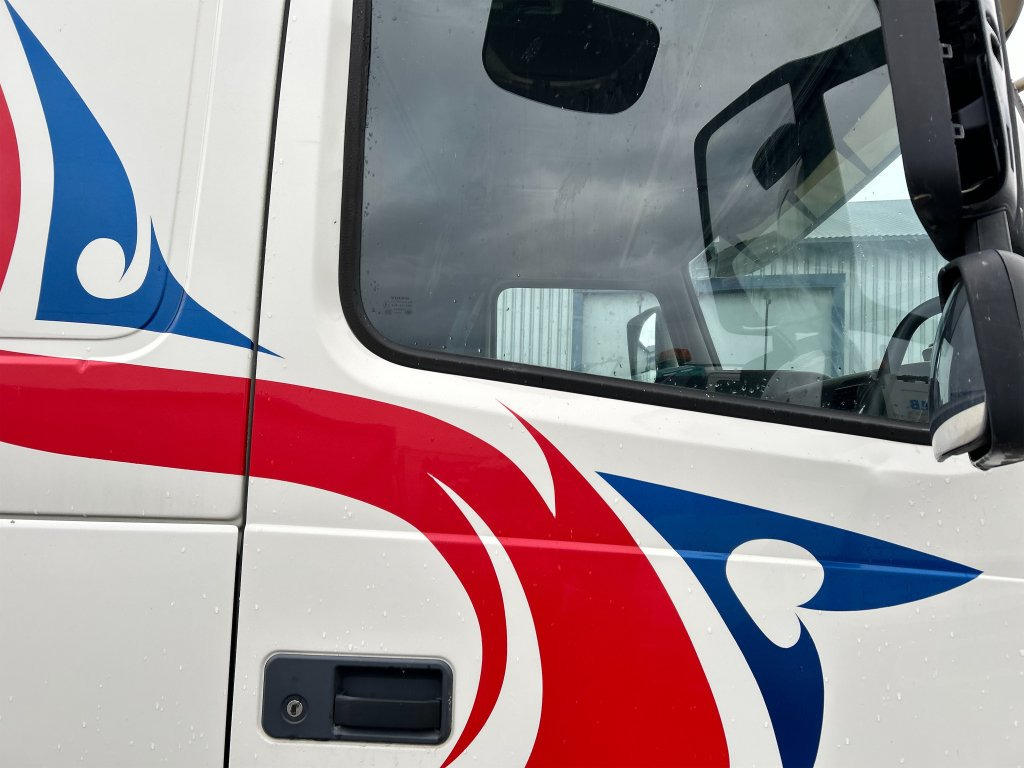 Camión multibasculante VOLVO FM 400 6X2