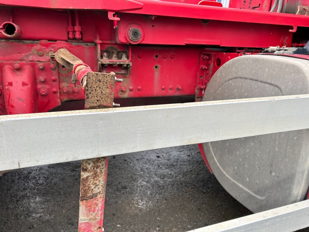 Camión multibasculante VOLVO FM 400 6X2