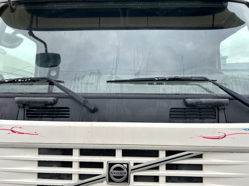 Camión multibasculante VOLVO FM 400 6X2