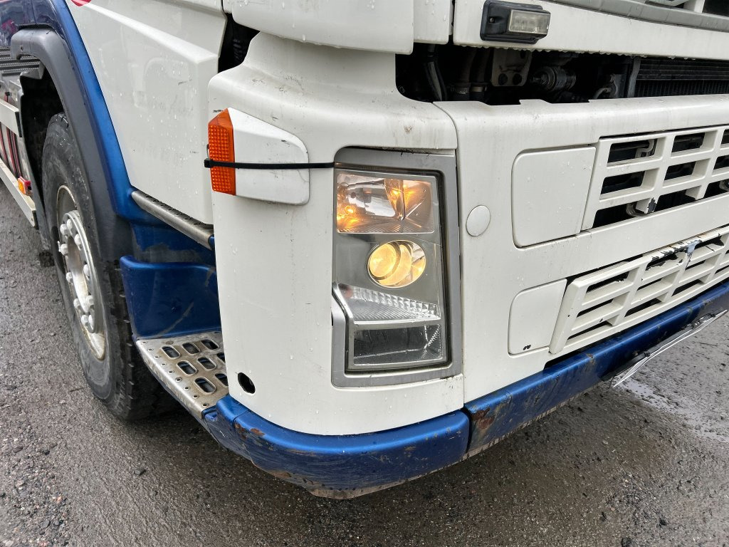 Camión multibasculante VOLVO FM 400 6X2