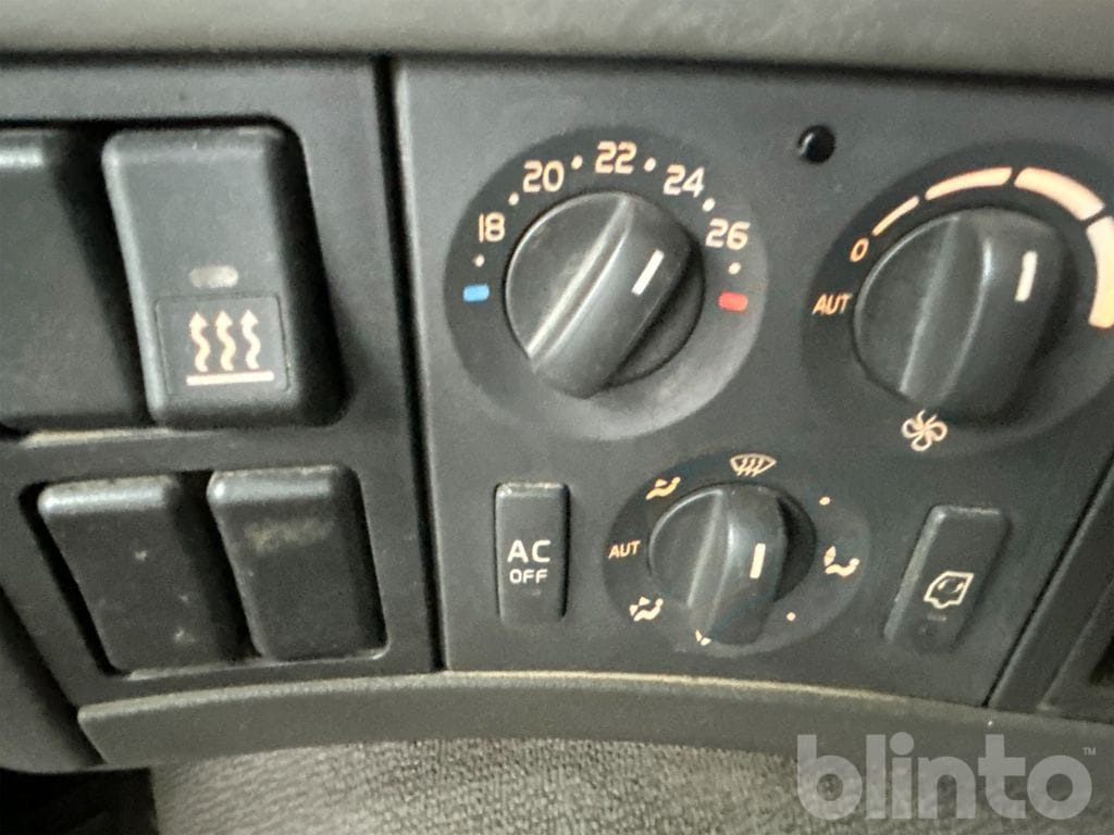 Camión multibasculante VOLVO FM 400 6X2