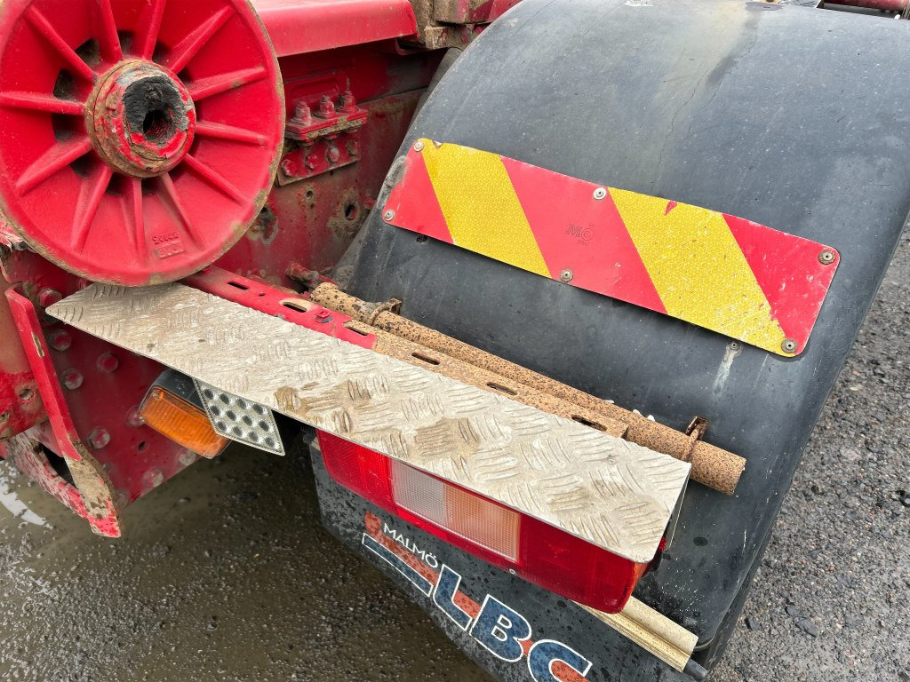 Camión multibasculante VOLVO FM 400 6X2