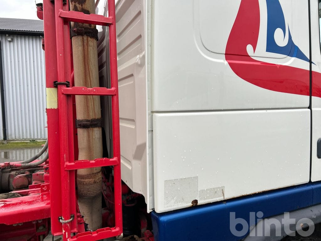 Camión multibasculante VOLVO FM 400 6X2