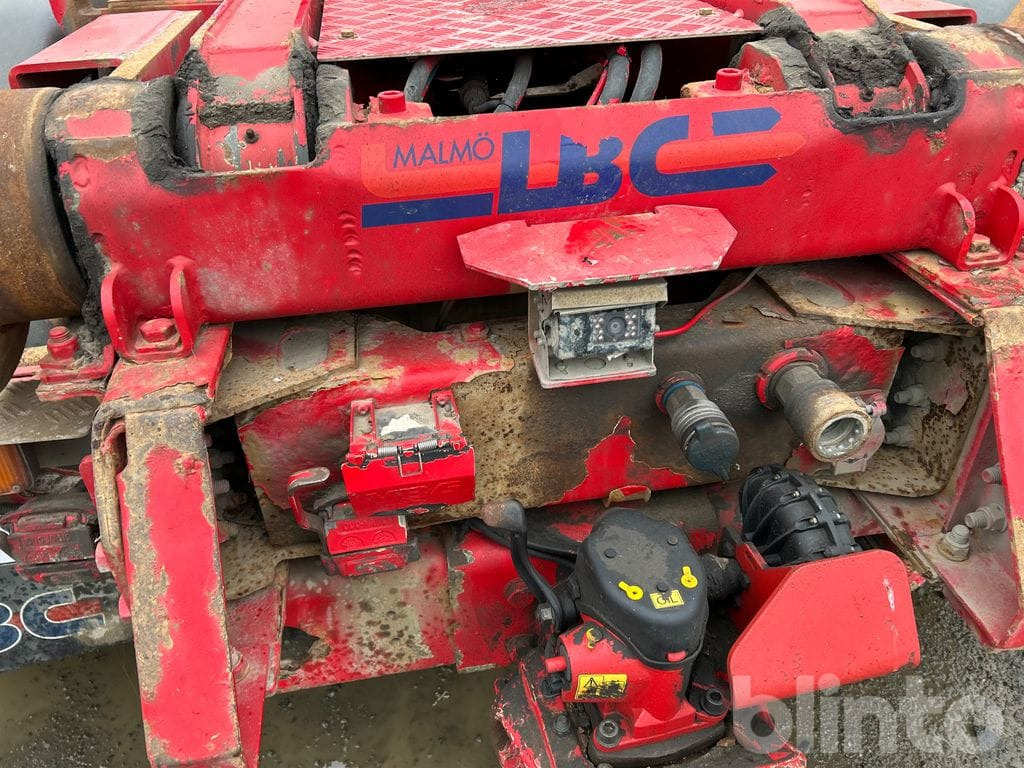 Camión multibasculante VOLVO FM 400 6X2