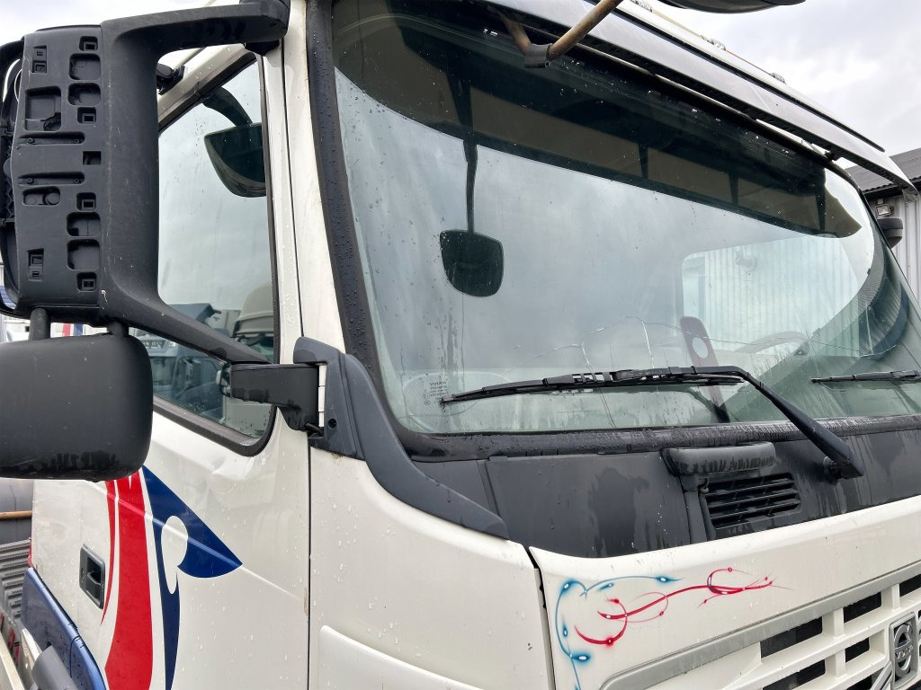 Camión multibasculante VOLVO FM 400 6X2