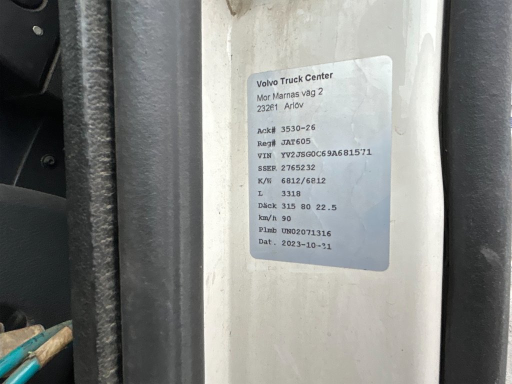 Camión multibasculante VOLVO FM 400 6X2