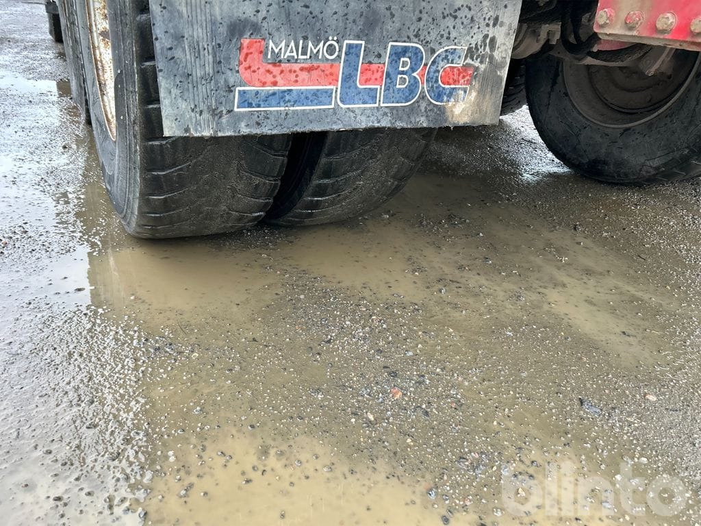 Camión multibasculante VOLVO FM 400 6X2