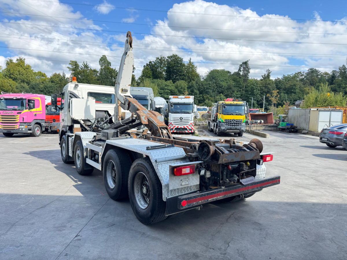 Camión multibasculante VOLVO FM-440 8x4 Hiab 25T AHK