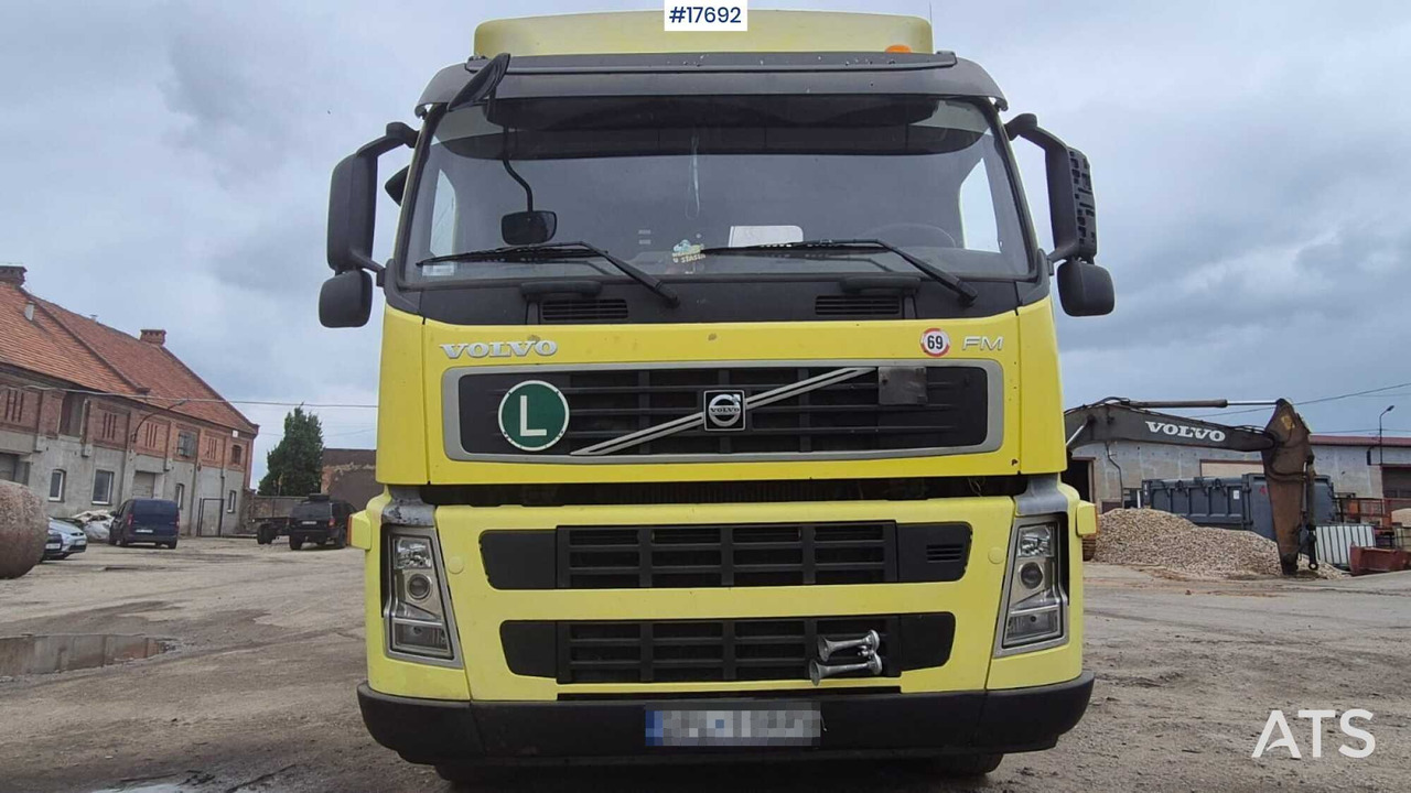 Camión multibasculante VOLVO FM 440 EURO 5 hooklift (2009)