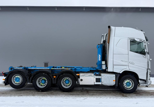 Camión multibasculante VolvoFh13 540