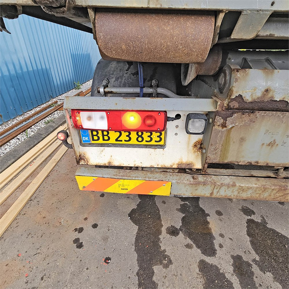 Camión multibasculante Volvo 280 FE