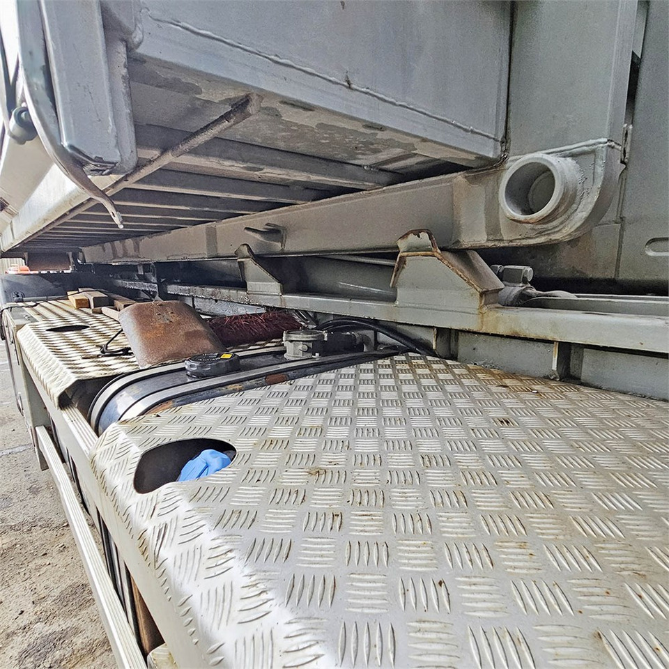 Camión multibasculante Volvo 280 FE