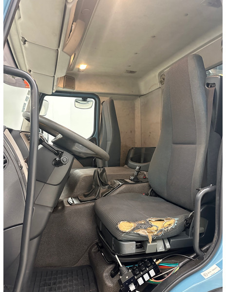 Camión multibasculante Volvo FE 280