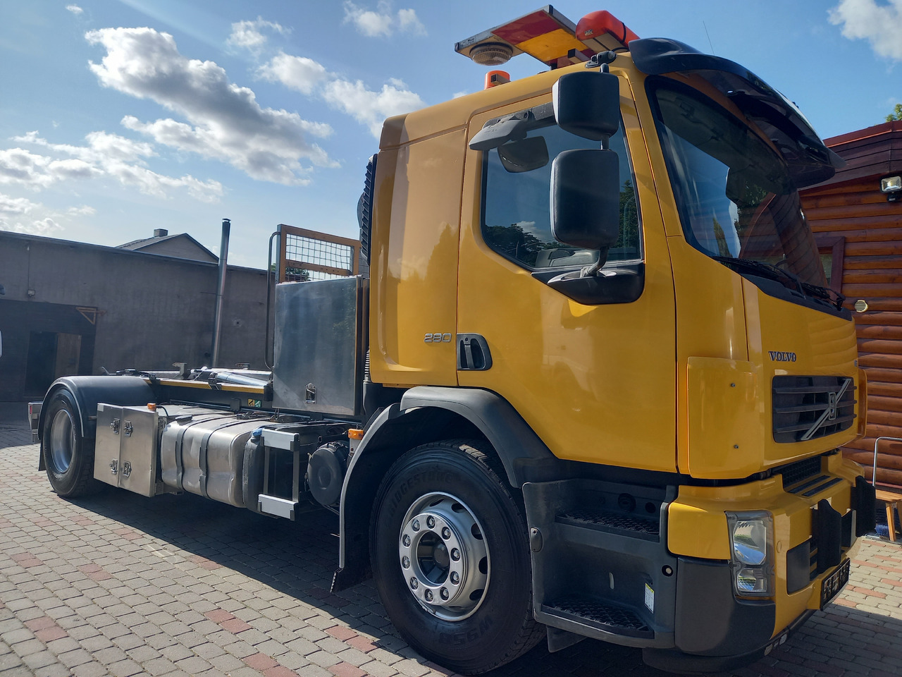 Camión multibasculante Volvo FE 280, 4x2, Hooklift