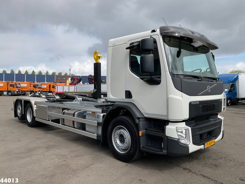 Camión multibasculante Volvo FE 350 6x2 Hyvalift 26 Ton haakarmsysteem NEW AND UNUSED!