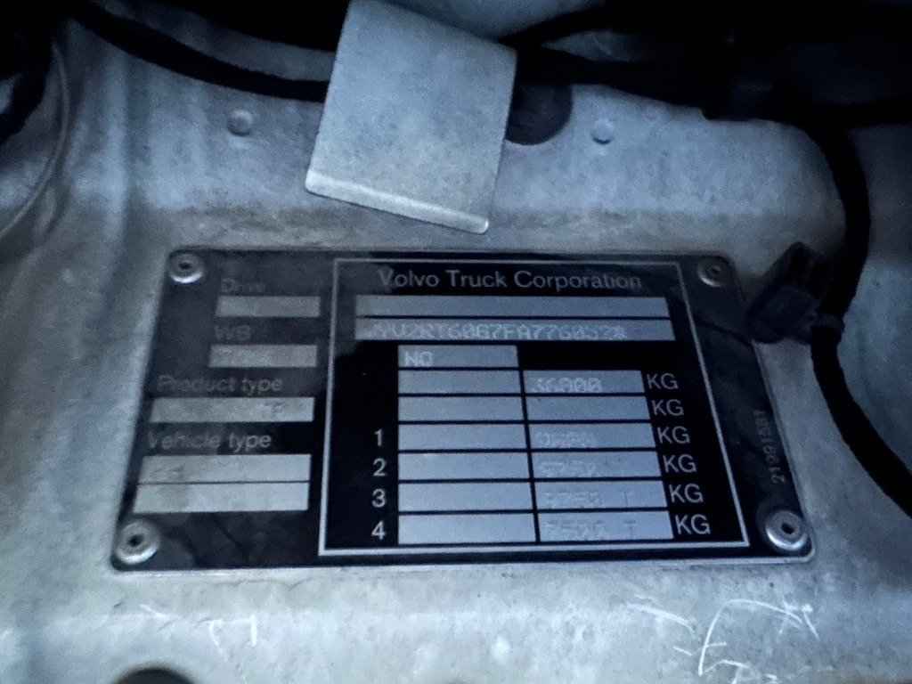 Camión multibasculante Volvo FH13 540 8X4*4