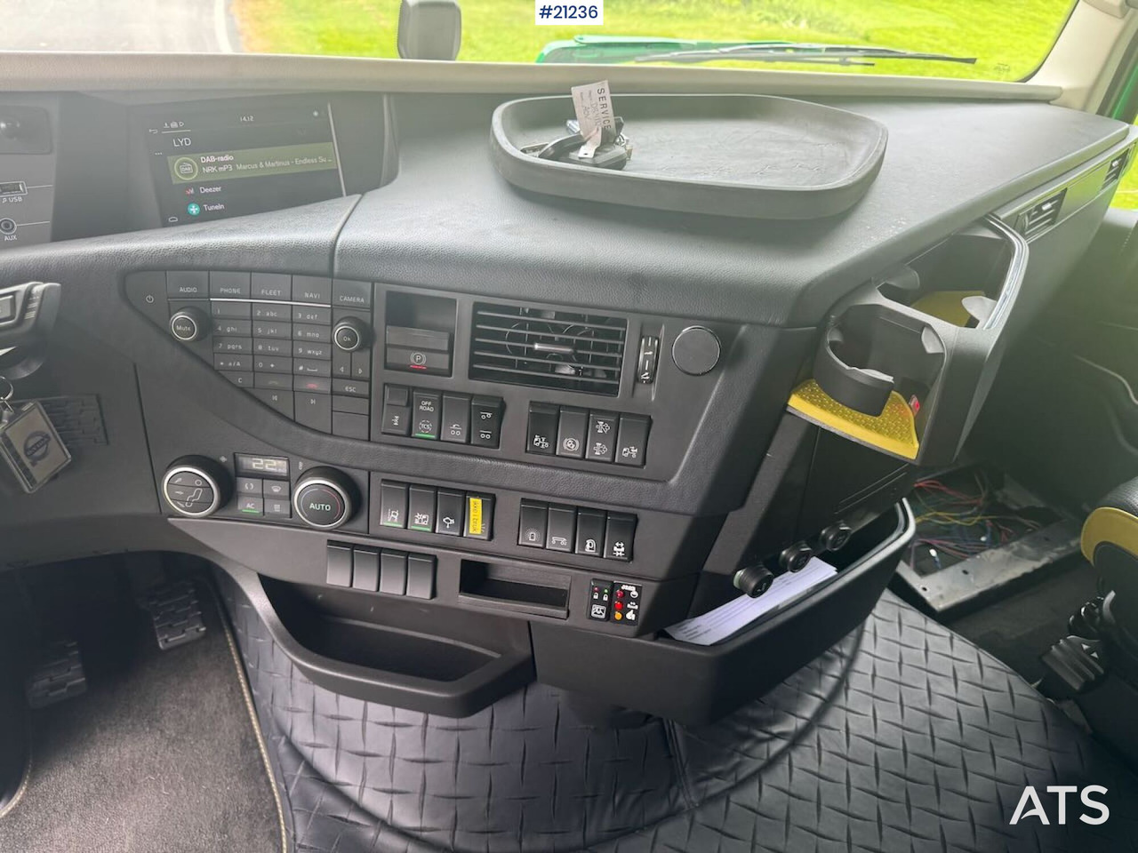 Camión multibasculante Volvo FH16