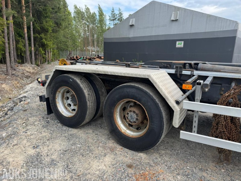 Camión multibasculante Volvo FH16 6X2 krokbilmed 20 tonns multilift.