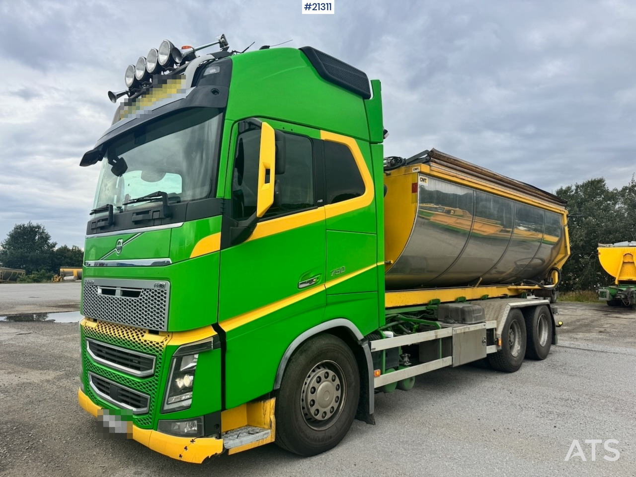Camión multibasculante Volvo FH16 750