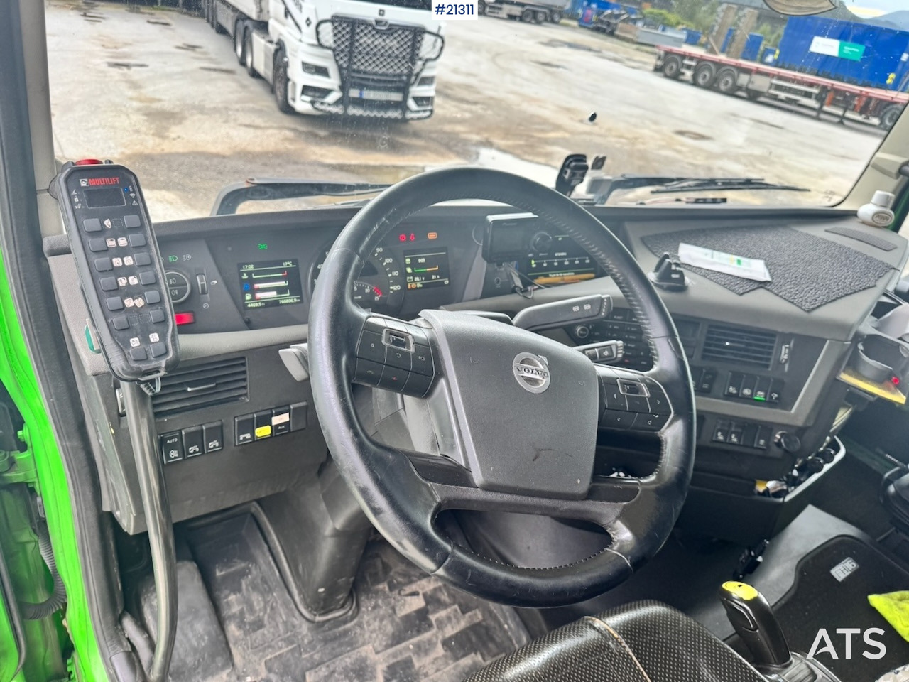 Camión multibasculante Volvo FH16 750