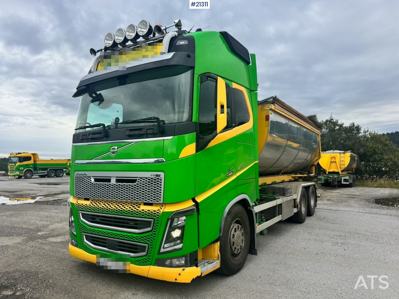 Camión multibasculante Volvo FH16 750